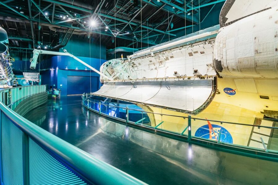 Kennedy Space Center: Entry Ticket with Explore Bus Tour - Shuttle Launch Experience, Gateway, and Journey to Mars