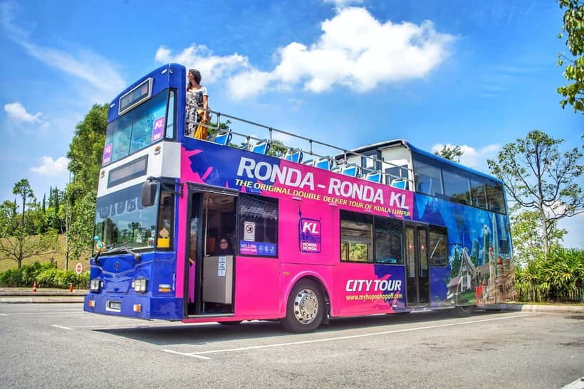 Kuala Lumpur: Ronda Hop-On Hop-Off City Sightseeing Bus Pass - City Route: towers, shopping, and modern KL