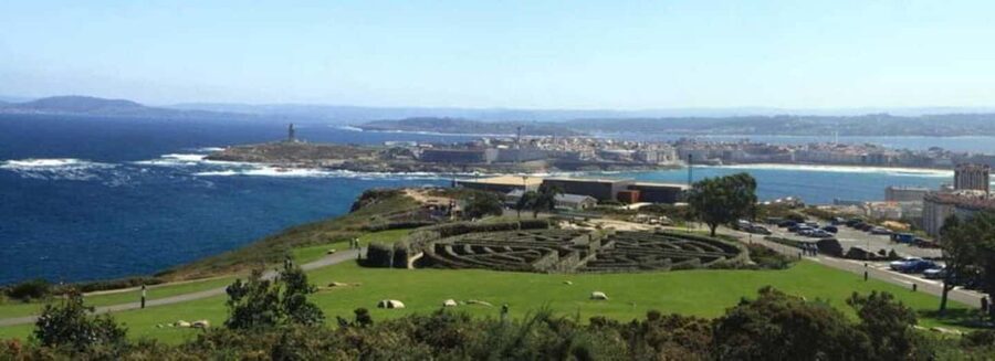 La Coruna: Sightseeing Bus Tour for Cruisers - Octopus, cliffs, and the city’s modern face