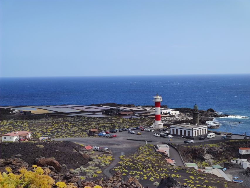 La Palma: San Antonio and Teneguia Volcanos Tour by 4x4 Bus - Fuencaliente’s lighthouse and working salt mines