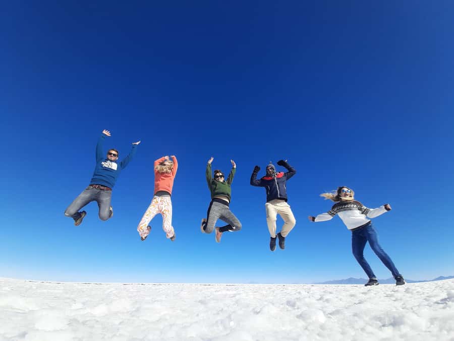 La Paz: Uyuni tour ending in Atacama Chile by bus. - Day four: hot springs, Dali Desert, and the Chilean border