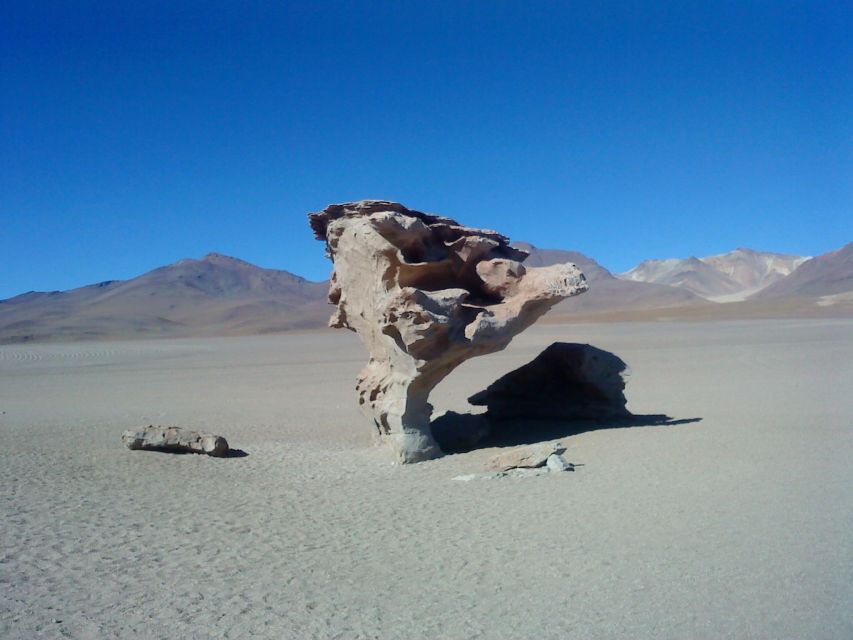 La Paz: Uyuni tour ending in Atacama Chile by bus. - What the $529 price really covers