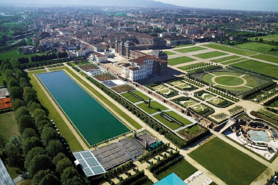 La Venaria Reale Entry Ticket and Hop-on Hop-off Bus Tour - The gardens need more than a quick stroll
