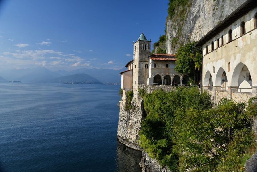 Lake Maggiore: 1-Day Boat, Bus & Cable Car Travel Pass - Choosing clockwise or counterclockwise