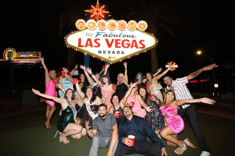 Las Vegas: Club Crawl by Party Bus w/ Free Drinks - Why the party bus matters