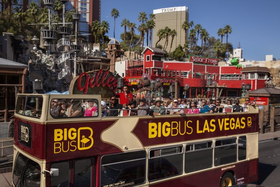 Las Vegas: Hop-on Hop-off Sightseeing Tour by Open-Top Bus - The STRAT, Resorts World, and the northern Strip