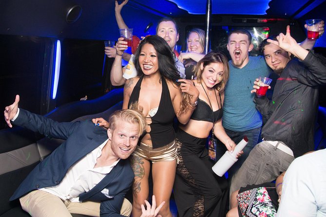 Las Vegas Nightclub or Pool Party Crawl with Luxury Party Bus - How the nightclub crawl works