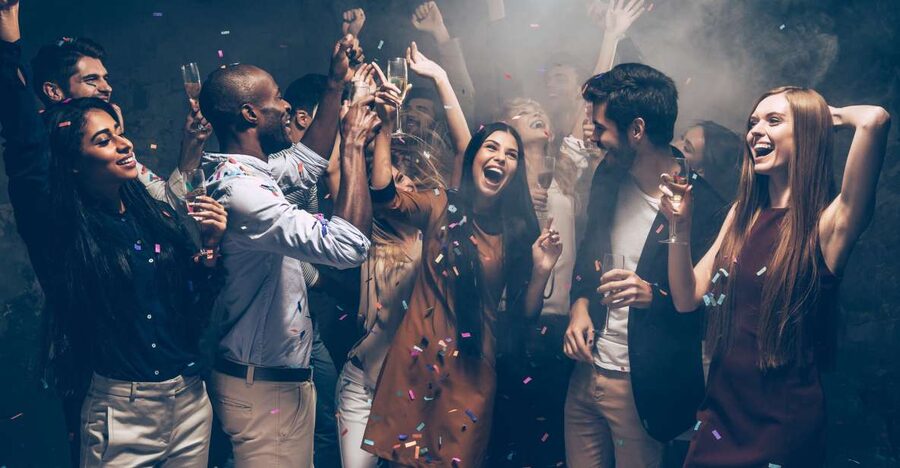 Las Vegas: Party Bus Nightlife Guided Tour - Two open-bar bus rides, with a limited drink choice