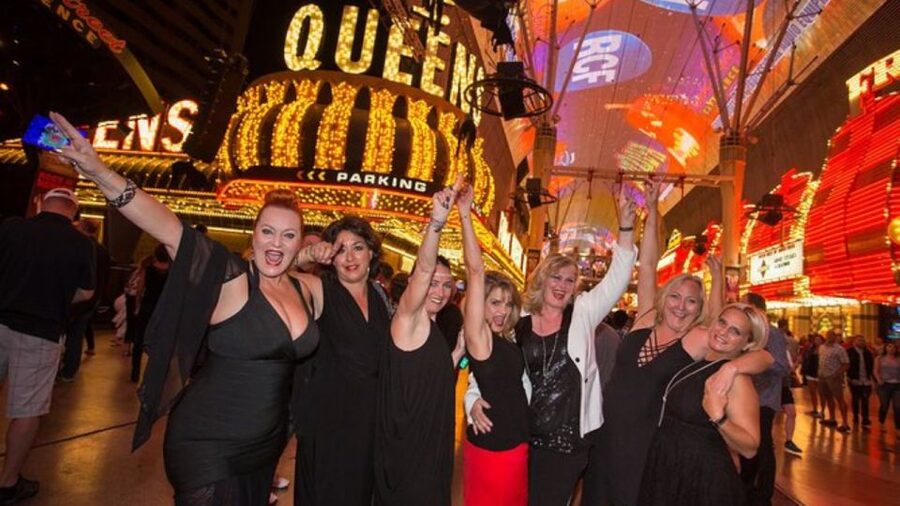 Las Vegas: Private Party Bus Tour Of Vegas Strip w Champagne - A private party bus instead of another Strip walk