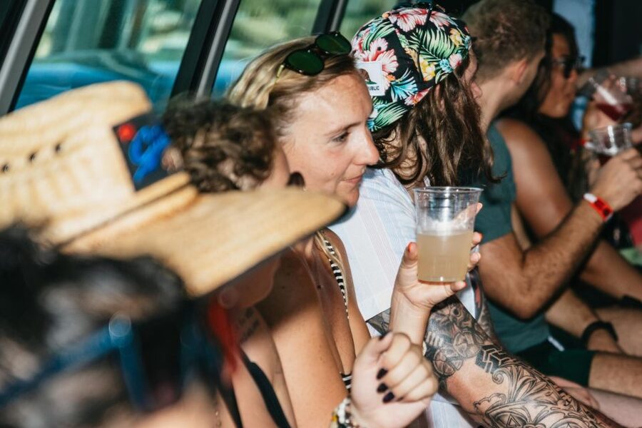 Las Vegas Strip: 3-Stop Pool Party Crawl with Party Bus - Who will enjoy this experience most