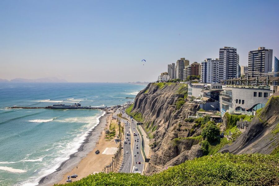 Lima: City Sightseeing Panoramic Bus Tour - Miraflores parks, mansions, and the boardwalk