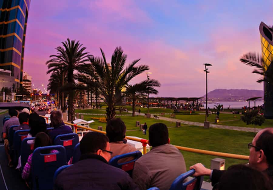Lima : City tour 360° Panoramic bus - Sightseeing Tour - The panoramic bus is helpful, but bring a layer