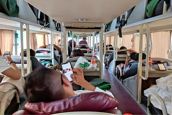 Limousine Bus Transportation from Hanoi to Sapa - What the 28-seat bed bus is like