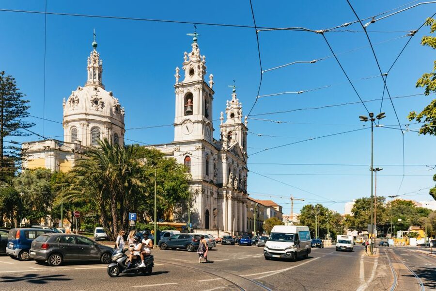Lisbon: 72/96-Hour Hop-On Hop-Off Bus, Tram & Boat Ticket - See Lisbon from the Tagus on the Yellow Boat