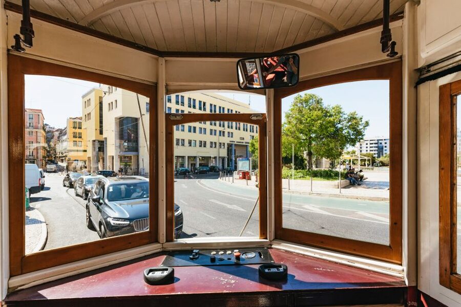 Lisbon: 72/96-Hour Hop-On Hop-Off Bus, Tram & Boat Ticket - Make the 72 or 96 hours work for you