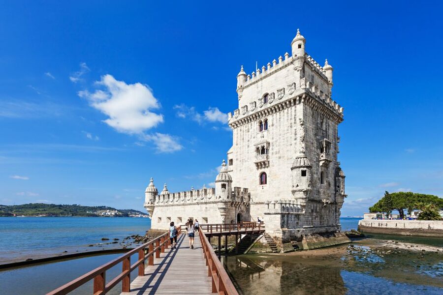 Lisbon: Boat Tour Ticket and Hop-on Hop-off 48-Hour Bus. - FAQ