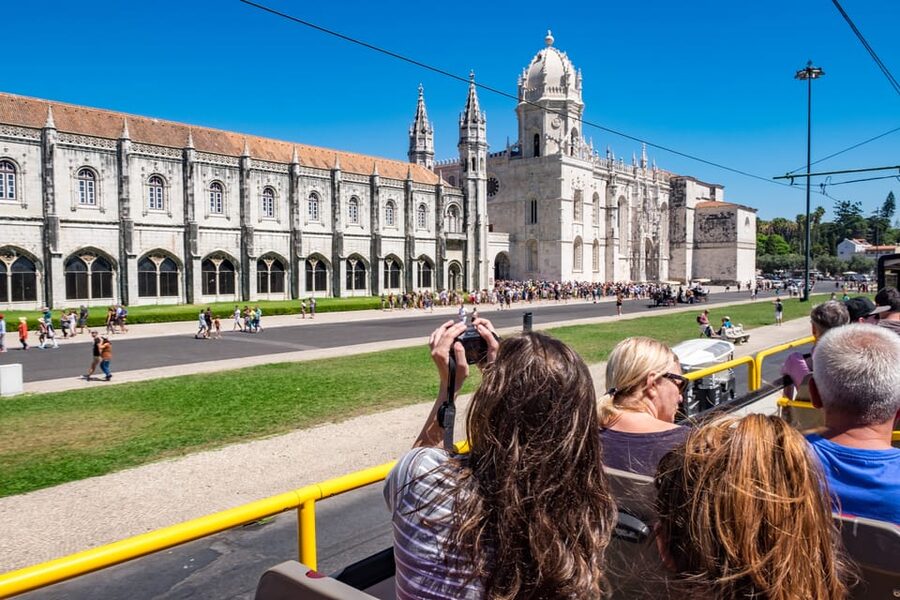 Lisbon: City Sightseeing Hop-On Hop-Off Bus Tour - Price, timing, and the real value of 48 versus 72 hours