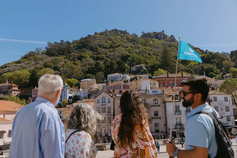 Lisbon: MiniBus Sintra, Pena, Regaleira, Cap Roca Tour - The guides make the day