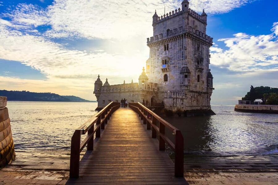 Lisbon: Tuk Tuk Hop-On Hop-Off Tour - How the Hop-On, Hop-Off Format Really Works