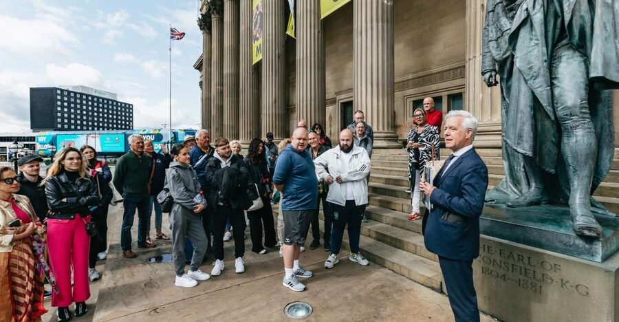 Liverpool: Official Peaky Blinders Coach Tour of Merseyside - Changretta’s death scene
