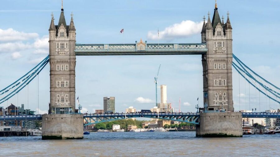 London: 24-Hour Hop-On Hop-Off Bus Pass - Big Ben, Parliament, and Westminster Abbey
