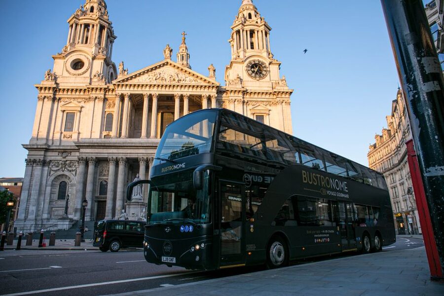 London: 4 Course Lunch Tour by Luxury Coach Bustronome - Sightseeing commentary is the weak point