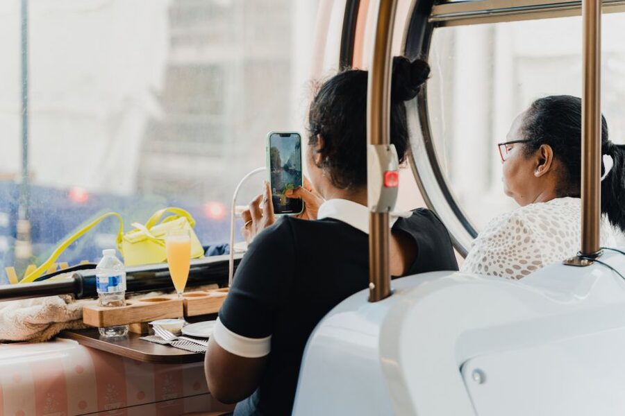 London: Afternoon Tea Bus with a Glass of Prosecco - Practical booking advice