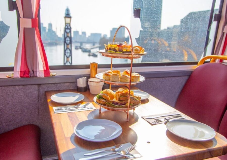 London: Afternoon Tea Bus with a Glass of Prosecco - From the London Eye to the Tower of London