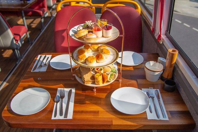 London Afternoon Tea Bus with Panoramic Tour - Piccadilly Circus, Charing Cross, and Trafalgar Square