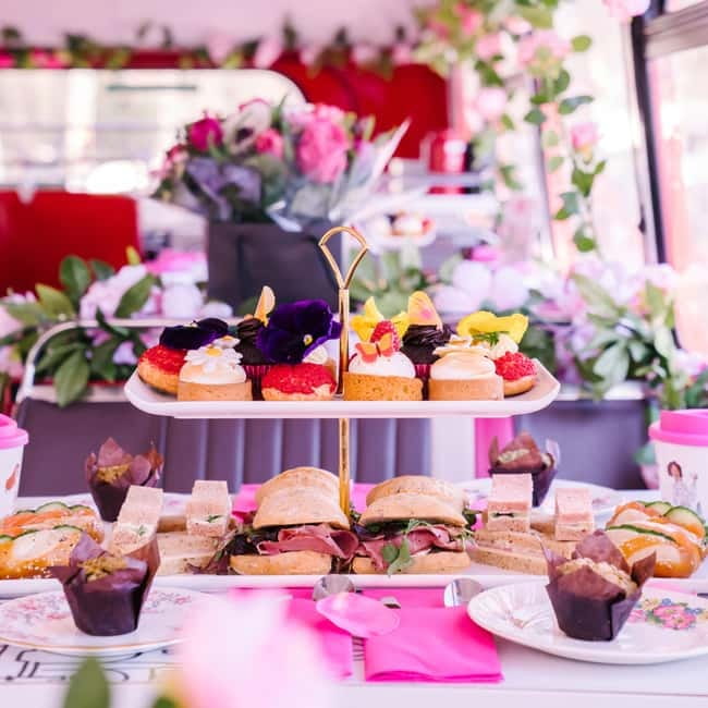 London: Afternoon Tea Sightseeing Bus Tour - Afternoon tea with London moving past your window