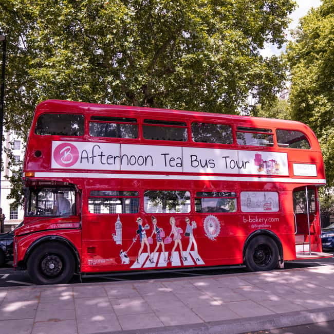 London: Afternoon Tea Sightseeing Bus Tour - Big Ben, Parliament, and Westminster Abbey