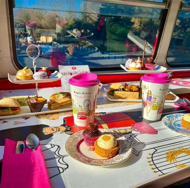 London: Afternoon Tea Sightseeing Bus Tour - Parks, palaces, and grand London streets