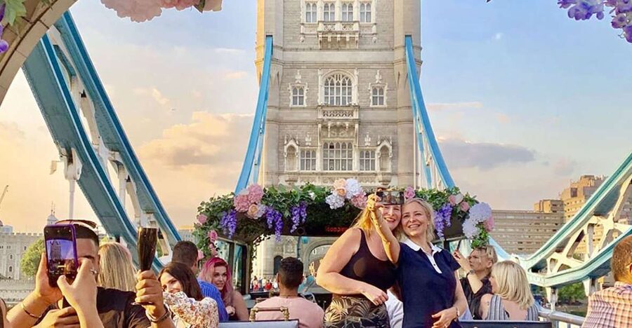 London: Bar Bus Tour by Tootbus - Practical details before you reserve