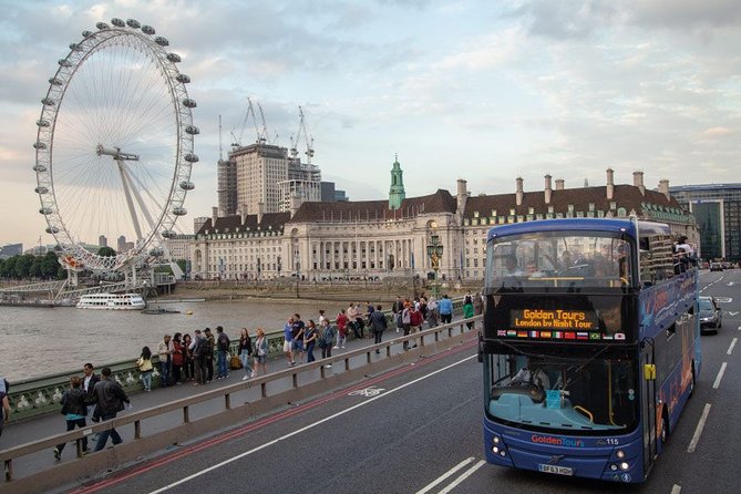 London by Night Sightseeing Open Top Bus Tour with Live Guide - Buckingham Palace and Green Park at night
