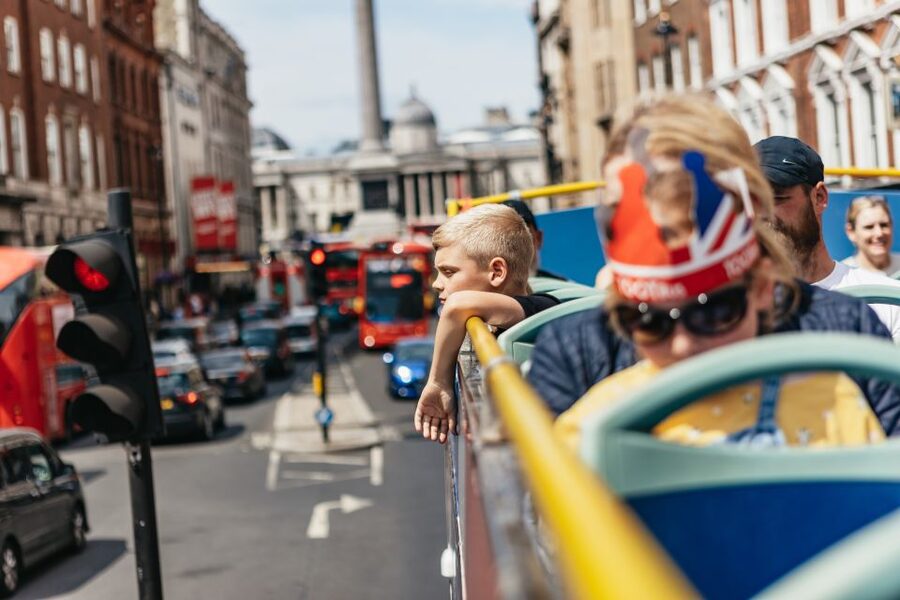 London: Children's Open Top Bus Tour - Trafalgar Square and Piccadilly Circus