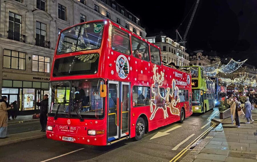 London: Christmas Lights Santa Sleigh Open-Top Tour - Starting at Embankment Station and the Strand
