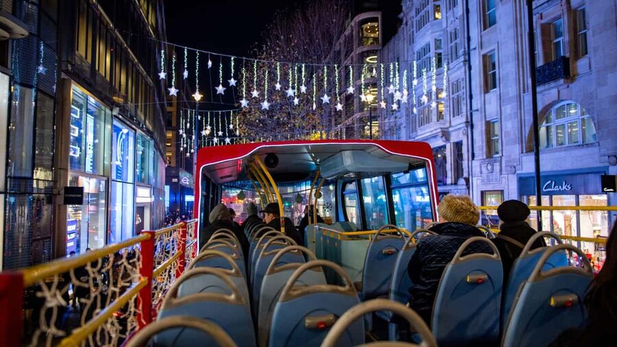 London: Christmas Lights Santa Sleigh Open-Top Tour - St James’s, Piccadilly, and the Anteros lights