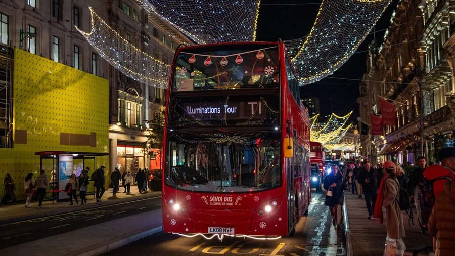 London: Christmas Lights Santa Sleigh Open-Top Tour - Timing, crowds, and route changes