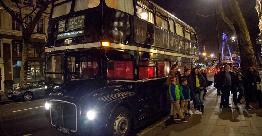 London: Comedy Horror Ghost Tour on a Bus - A fast ride through London’s darker stories