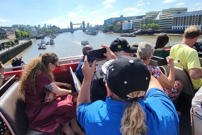 London: Guided Sightseeing Tour on a Vintage Open-Top Bus - St. Paul’s, Monument, and the Tower of London