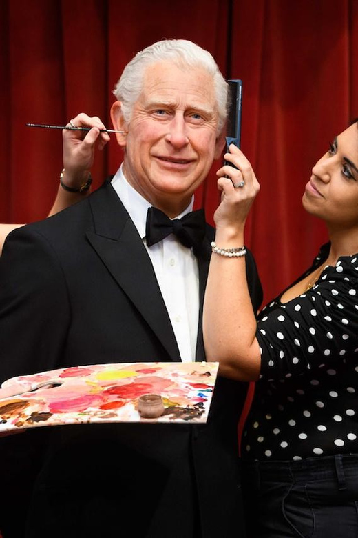 London: Hop-on Hop-off Bus Tour and Madame Tussauds Ticket - Choosing attractions that fit your day