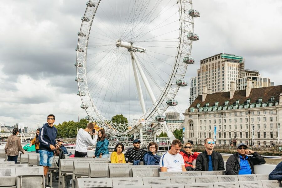 London: London Eye, River Cruise, & Hop-on Hop-off Bus Tour - The western route: museums, Hyde Park, and Notting Hill
