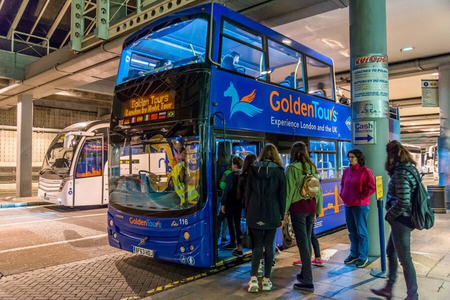 London: Nighttime Open-Top Sightseeing Tour with Live Guide - Trafalgar Square and Piccadilly Circus after dark