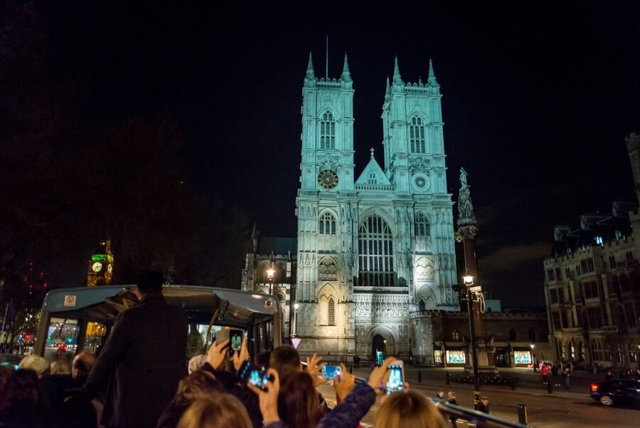 London: Nighttime Open-Top Sightseeing Tour with Live Guide - Is $39 a fair price?