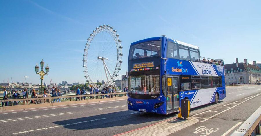 London: Panoramic Open-Top Bus Tour - Seating, weather, and the fixed format
