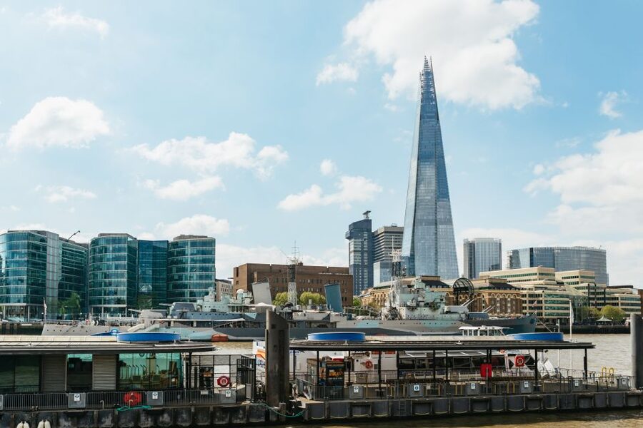 London: River Thames Hop-On Hop-Off Sightseeing Cruise - Practical tips before you board