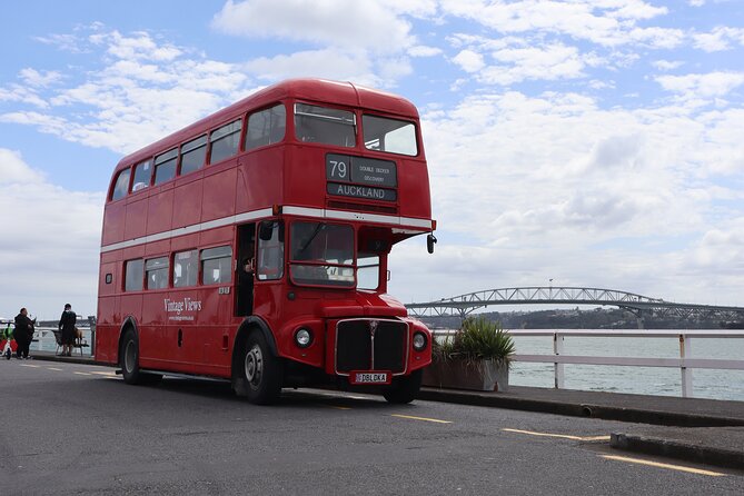 London Routemaster Double Decker Auckland Discovery - Key points at a glance