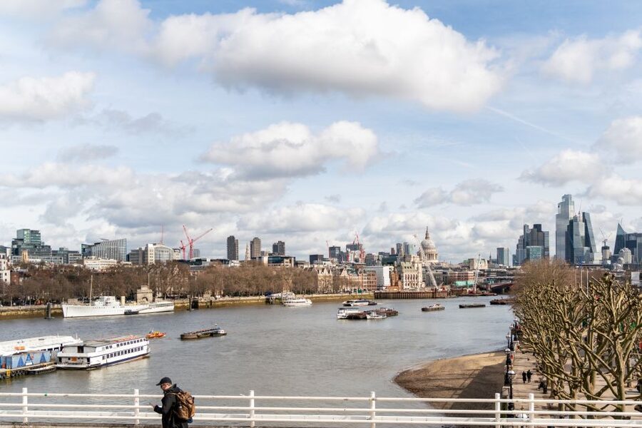 London: Tootbus Hop-on Hop-off (Optional River Cruise) - The Blue and Green routes need careful planning
