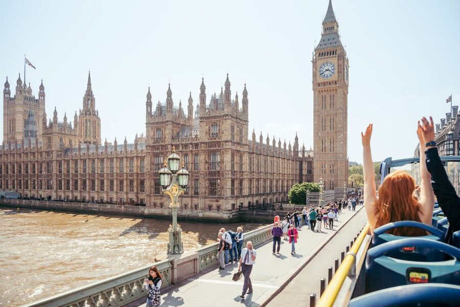 London: Tootbus Must-See Hop-On Hop-Off Bus Tour with Cruise - Borough Market, Soho, and four walking tours
