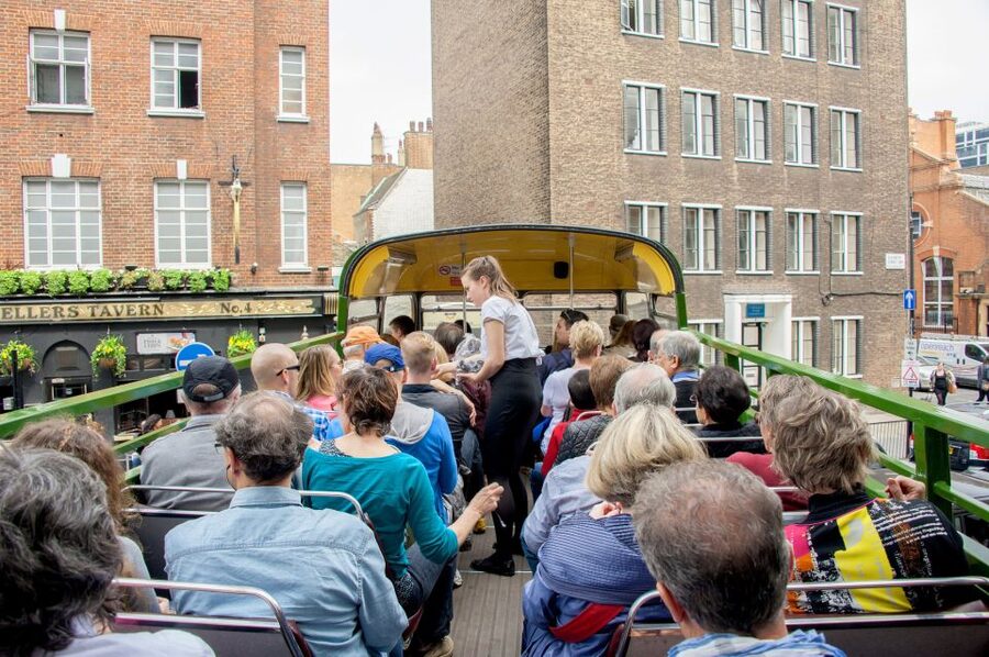 London: Vintage Bus Tour and London Eye Ticket - Buckingham Palace and the Changing of the Guard